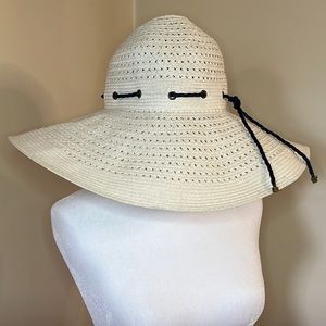 Lauren Ralph Lauren Nautical hat